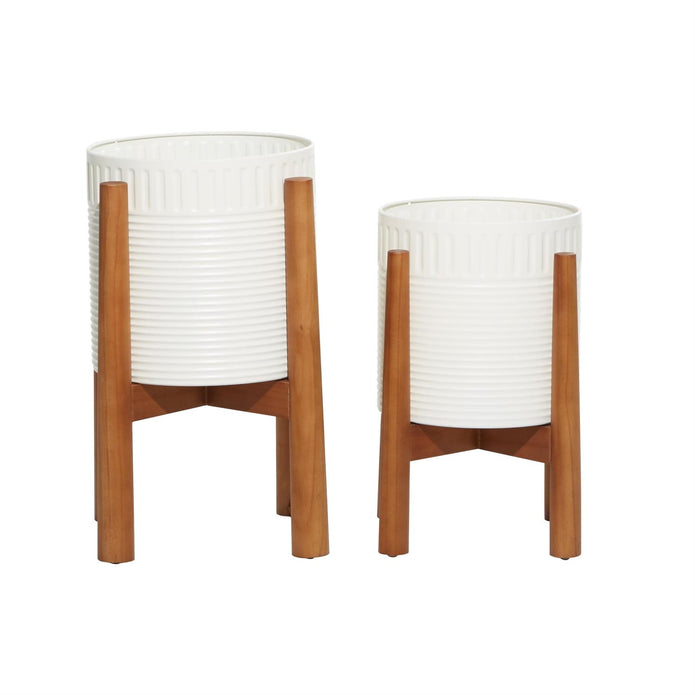 White Metal Indoor/Outdoor Planter
