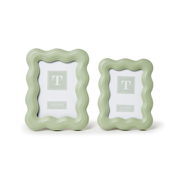 Wavy Wood Photo Frame