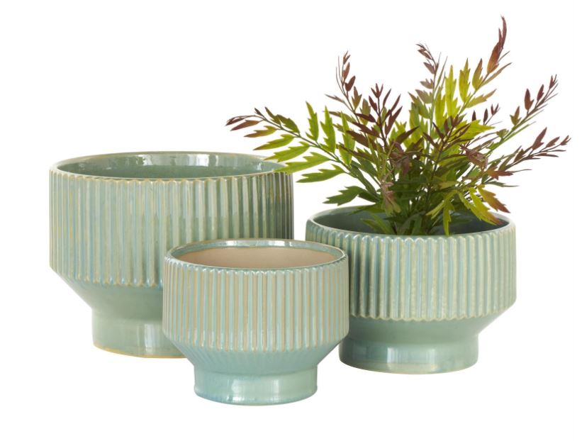 Wide Planter with Grooves