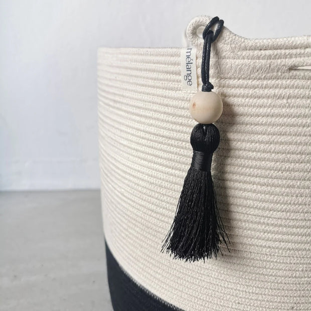Black Tassel