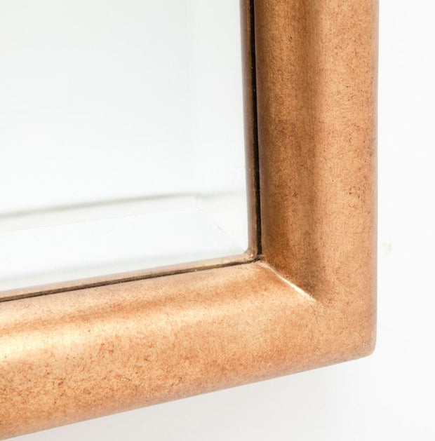 Alexis Mirror