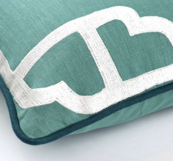 Easton Pillow