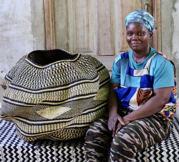 Art Basket-Ayeratukko