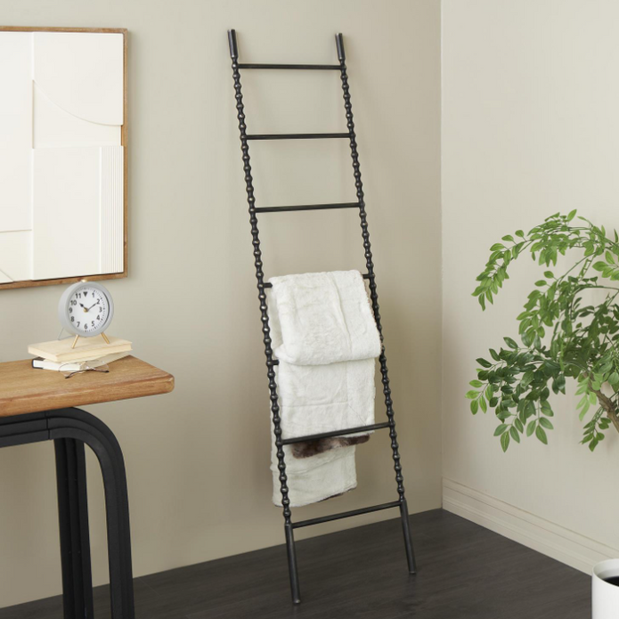 Black Metal Rung Decor Ladder