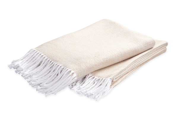 Pezzo Throw
